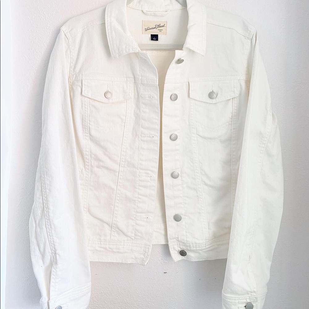 Universal thread denim jacket